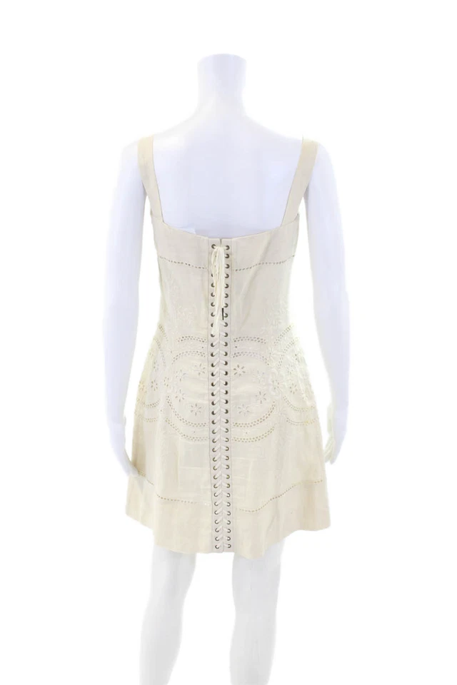 Vestido bordado Dolce and Gabbana feminino sem mangas com cadarço nas costas bege IT 42 - Imagem 3 de 4