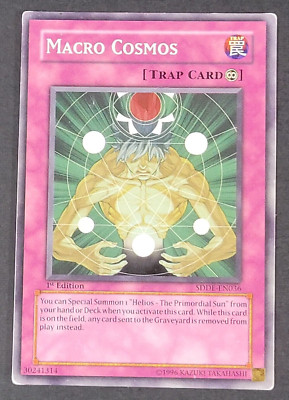 Yugioh TCG - 2x Macro Cosmos - SDDE-EN036 - NM/LP- 1st - Common - Trap - 2008