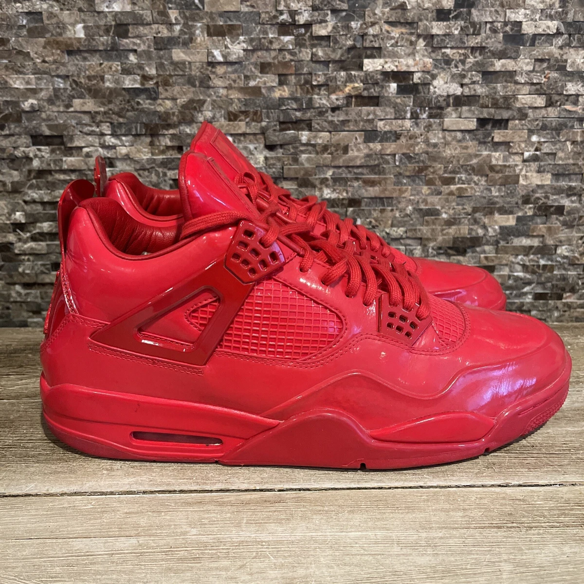 11lab4 red sales