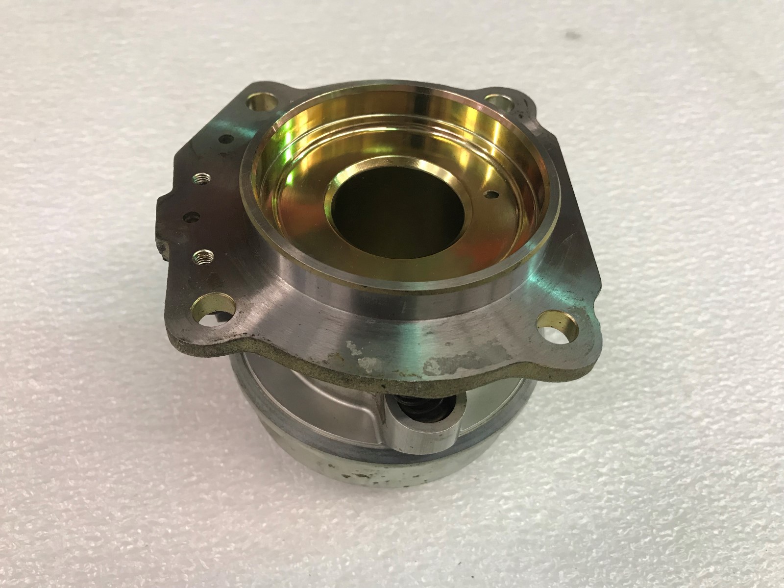 FERRARI 355 5.2 MOTRONIC F1 CLUTCH THROW OUT BEARING SUPPORT FLANGE OEM 173970