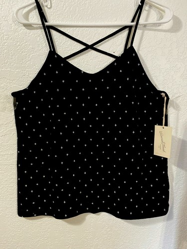 Universal Thread Women's V-Neck Cross 