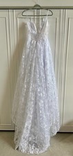 all lace wedding dress size 8 beautiful bright white long with train