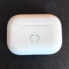 Apple AirPods Pro White Bluetooth Wireless In-Ear Earbuds Charging Case Mic