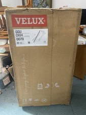 Velux GGU CK04 0070 Roof Window 55x98cm Centre Pivot White Polyurethane