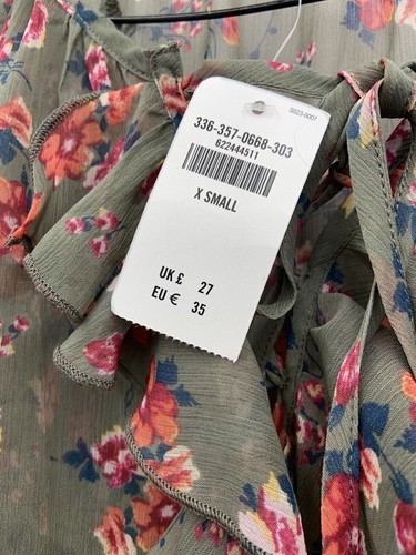Women’s Hollister Floral Blouse X Small NWT RRP £27 - Picture 6 of 6