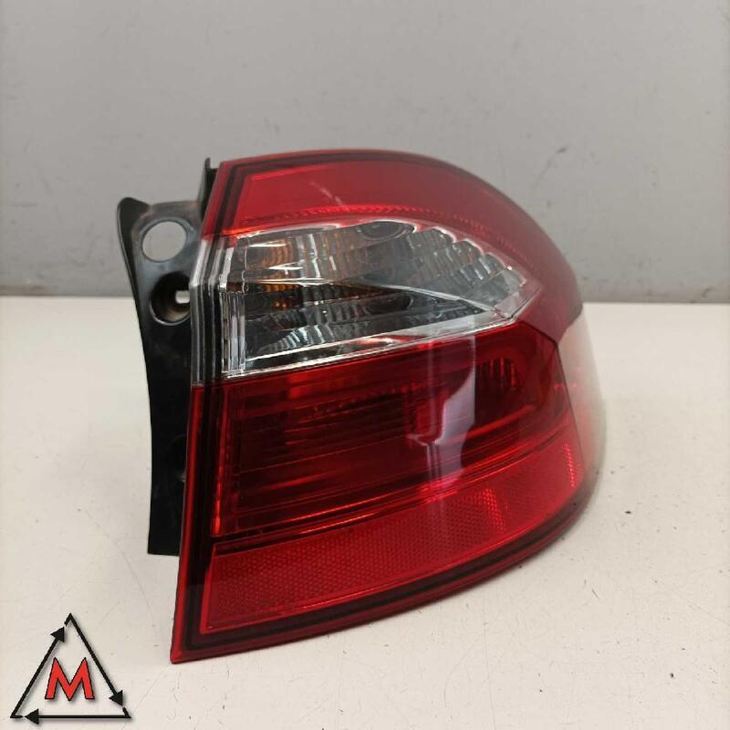 Rear lamp rh 92402-1W2R KIA RIO MK3 1.25 CVVT 2011-2017 used