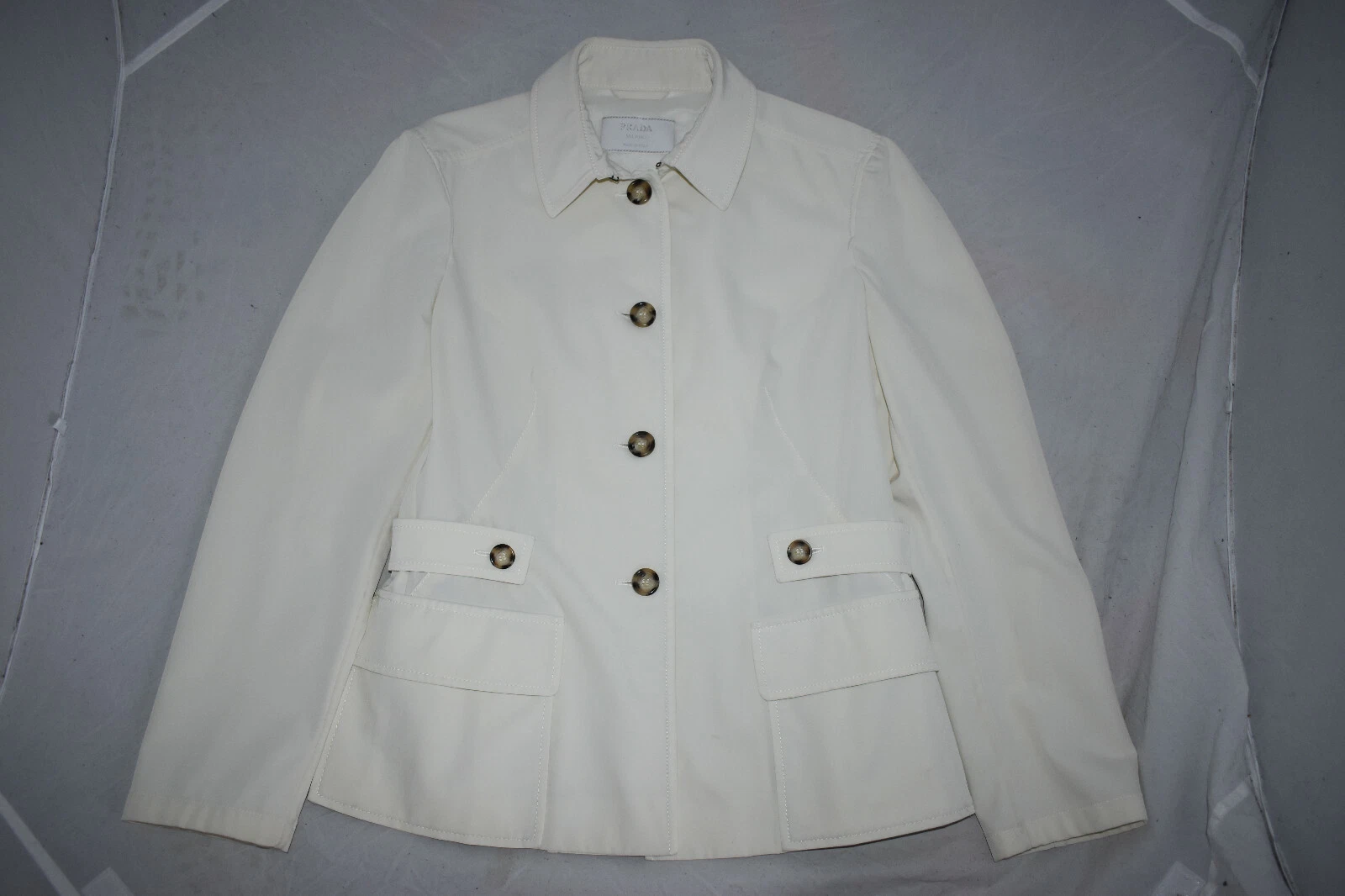 Prada White Tartoise Shell Giacca Cappotto Bottone Cappotto Blazer Donna IT46 UK16