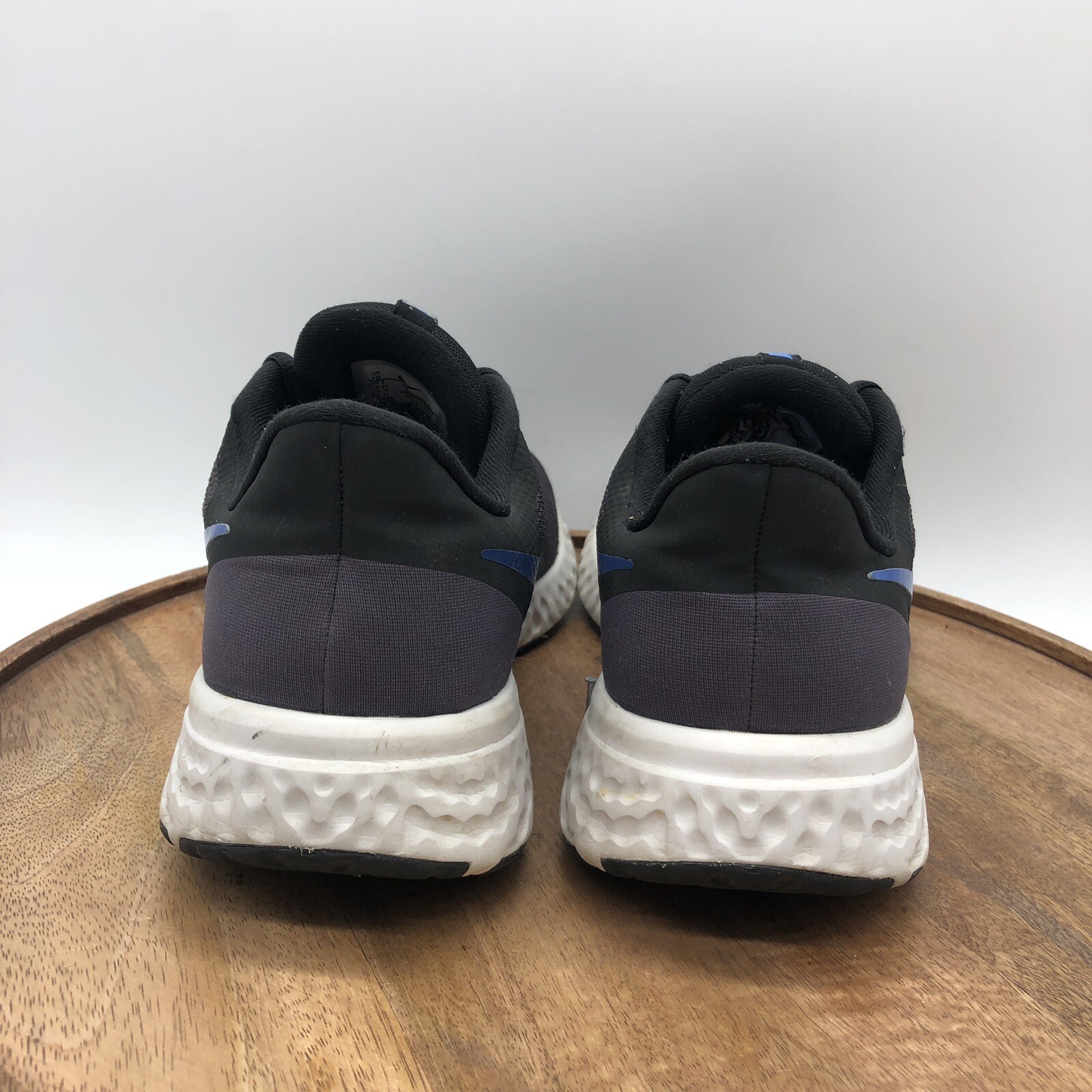 nike revolution 4 gridiron