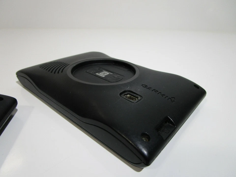 Garmin NUVI 42LM PARTS OR REPAIR. Fast Shipping. SV - Image 4 of 4