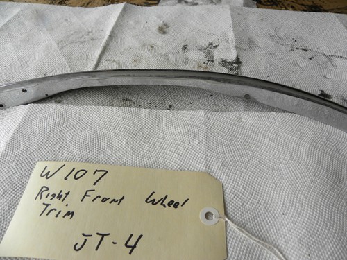 Mercedes Benz W107 450SLC SL R107 500SL 380SL Front Right Wheel Arch Trim ..JT-4 - Picture 3 of 11