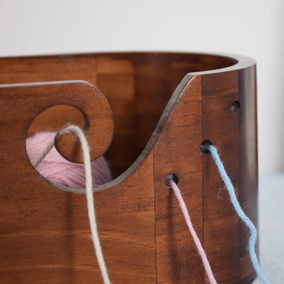 Tazón de hilo de madera Soporte de bola de lana Tazón de punto Diseño de remolino Tazón de ganchillo liso Foto 4 de 4