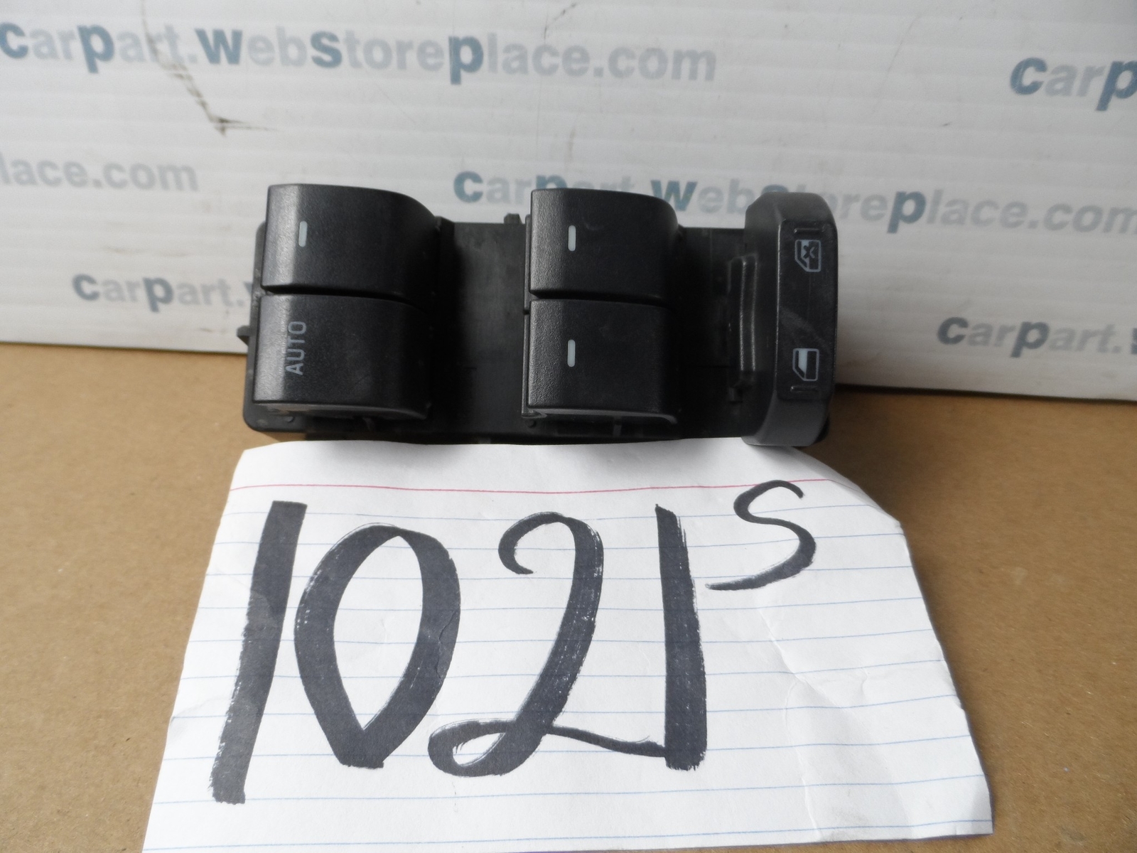00 01 02 03 04 05 06 07 Focus Master Window Switch Control Power DRIVER 1021S