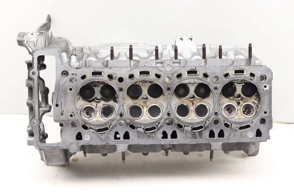 2011-2013 BMW 550I XDRIVE - Right Engine Cylinder HEAD 7573933 - Image 4 of 4