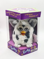 1998 HASBRO TIGER ELECTRONICS FACTORY SEALED FURBY - 70-800 - DALMATION - MINT
