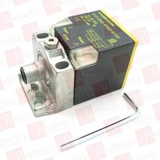 TURCK BI15-CK40-VP4X2-H1141 W/BS2.1 / BI15CK40VP4X2H1141WBS21 (BRAND NEW)