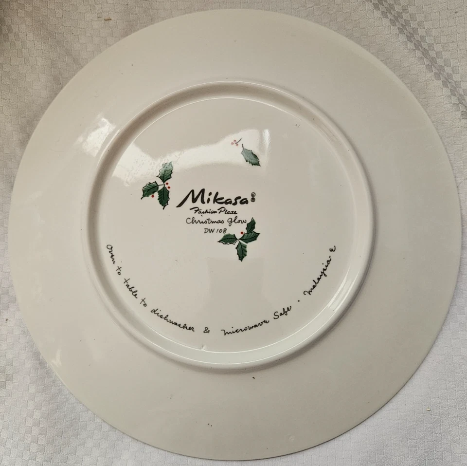 Juego de 6 platos de cena Mikasa Fashion Plaza Navidad brillante/decoración navideña Foto 3 de 4