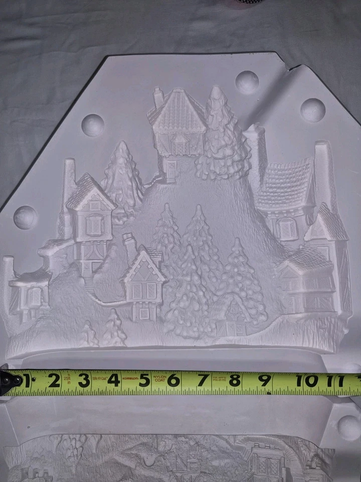 DE COLECCIÓN BYRON B674A ESCENA PUEBLO DE MONTAÑA CERÁMICA DESLIZAMIENTO MOLDE FUNDIDO DESLIZAMIENTO Foto 2 de 4