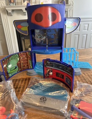 PJ Masks Mission Control HQ Playset w/ Catboy & Romeo Figures. NEW/open Box