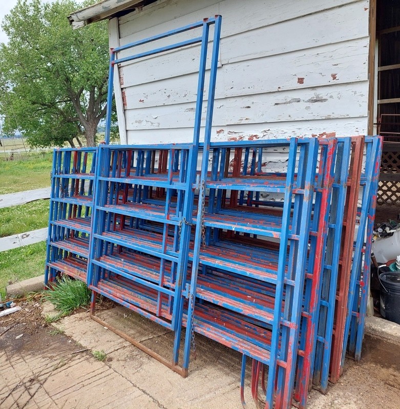 20 - 10x5 Foot Horse Round Pen Panels, Plus 1 - 4x8 Gate Panel Pick Up Only