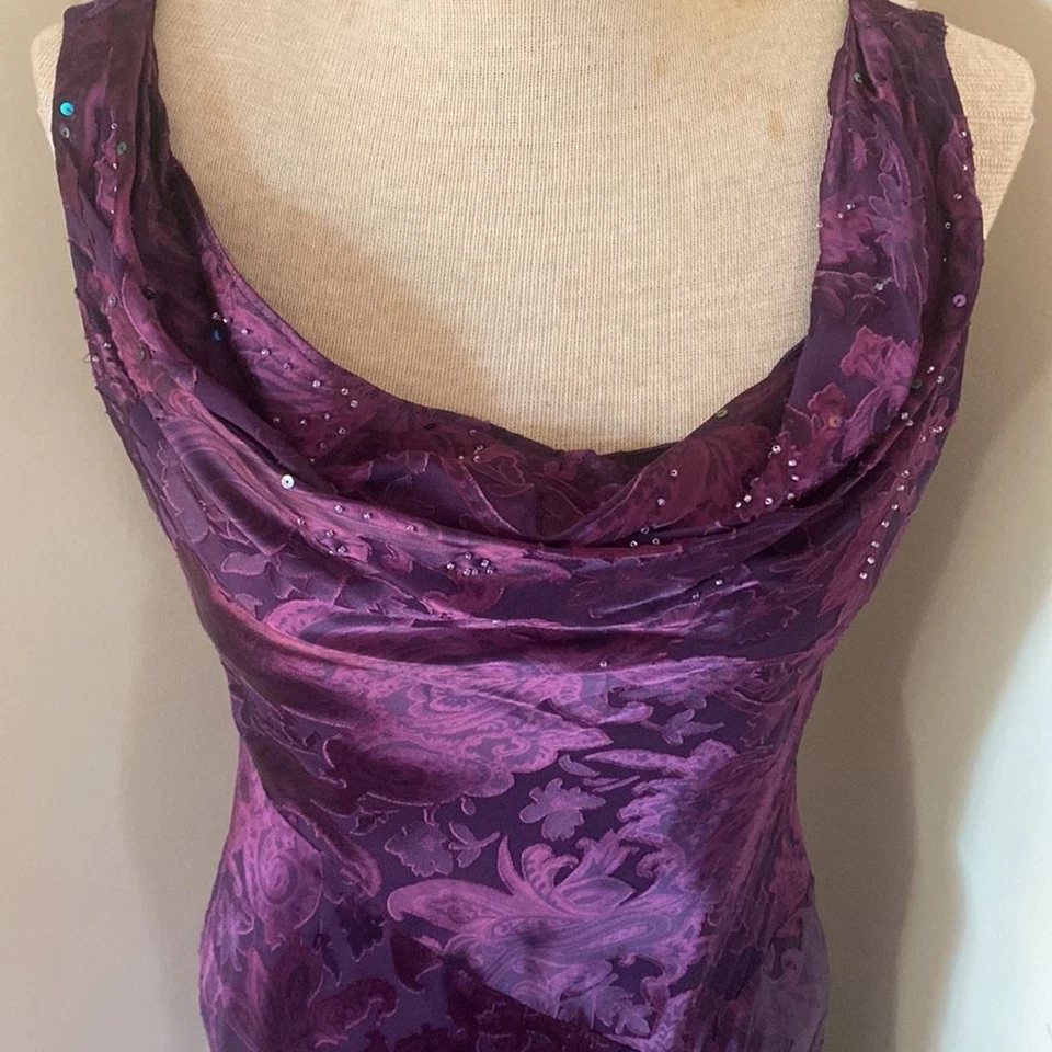 Vestido De Colección Años 90 Valerie Steven’s Púrpura Seda Burnout Transparente Capucha Cuello Cuentas Talla 4 Foto 3 de 4