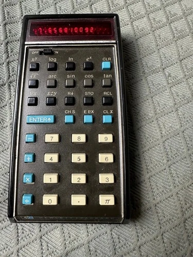 Hewlett-Packard HP-35 Scientific Calculator – 1972 – First Handheld Scientific C