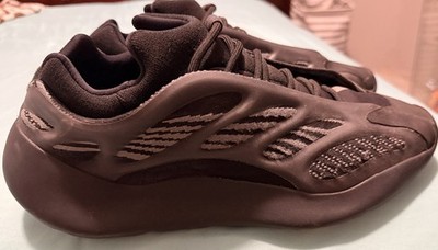 adidas Yeezy Boost 700 V3  Dark Glow  Sz 13.5