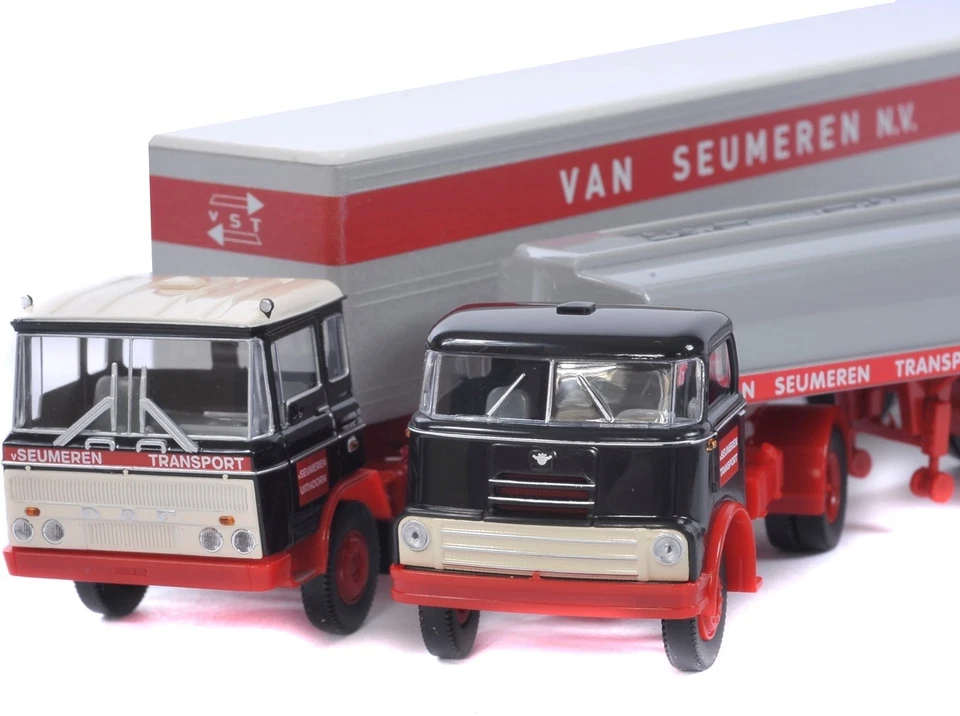 BREKINA, DAF 2600 e DAF 2000 con caricatori bassi MAMMOET, 1/87, BRE410102 - Immagine 2 di 3