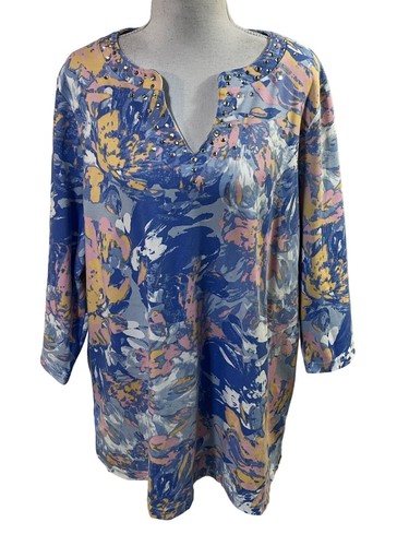 Quacker Factory Printed Floral Watercolor Bling Neckline 3/4-Sleeve Top Medium A