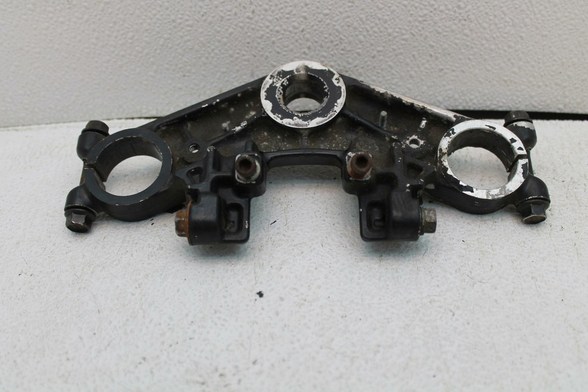1983 1984 KAWASAKI GPZ ZX1100 (#318) UPPER TRIPLE TREE CLAMP TOP