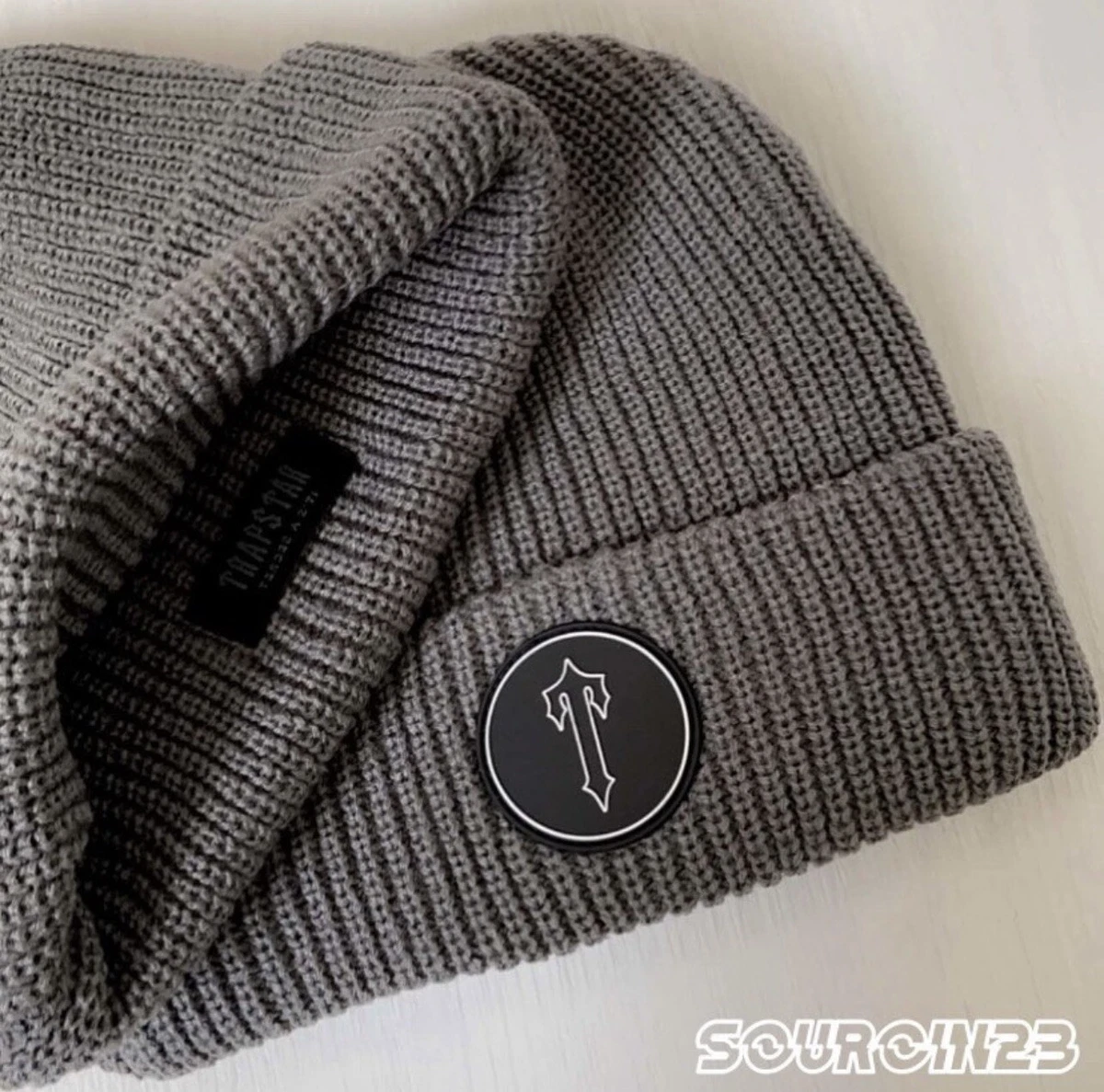 Trapstar beanie deals