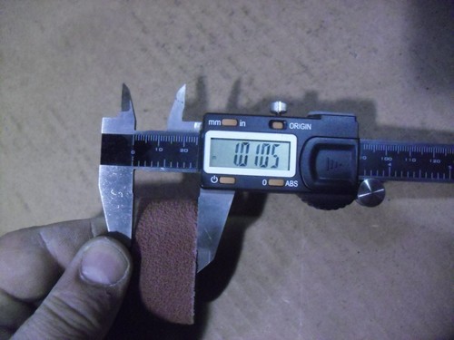 FIFTY !! 3M 1" x 6-9/32" x 60 Grit Cubitron Cloth Belts - Picture 3 of 4
