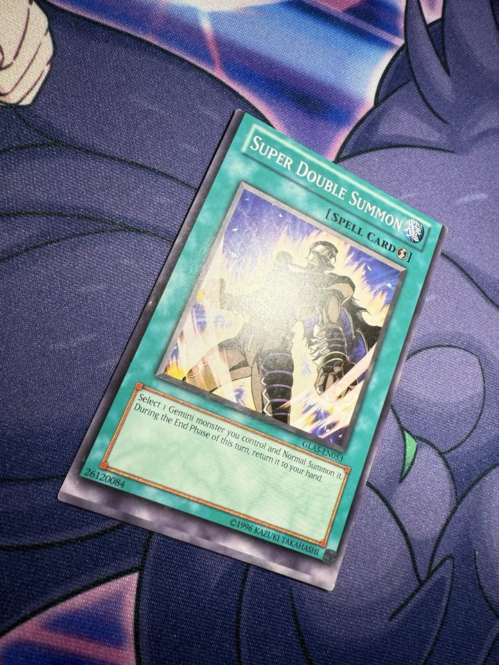 Yu-Gi-Oh Super Double Summon Unlimited Common Light Played MISCUT Misprint - Image 3 of 4