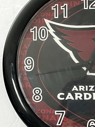 Raro Reloj de Pared Arizona Cardinals 10” Cerrado Cuarzo Hombre-Cueva/Oficina #6188 Usado en Excelente Condición - Imagen 6 de 17