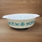 PYREX -Turquois # 043 Blue Bird - 1-1/2 Quart Casserole - NO LID -Vintage - NICE
