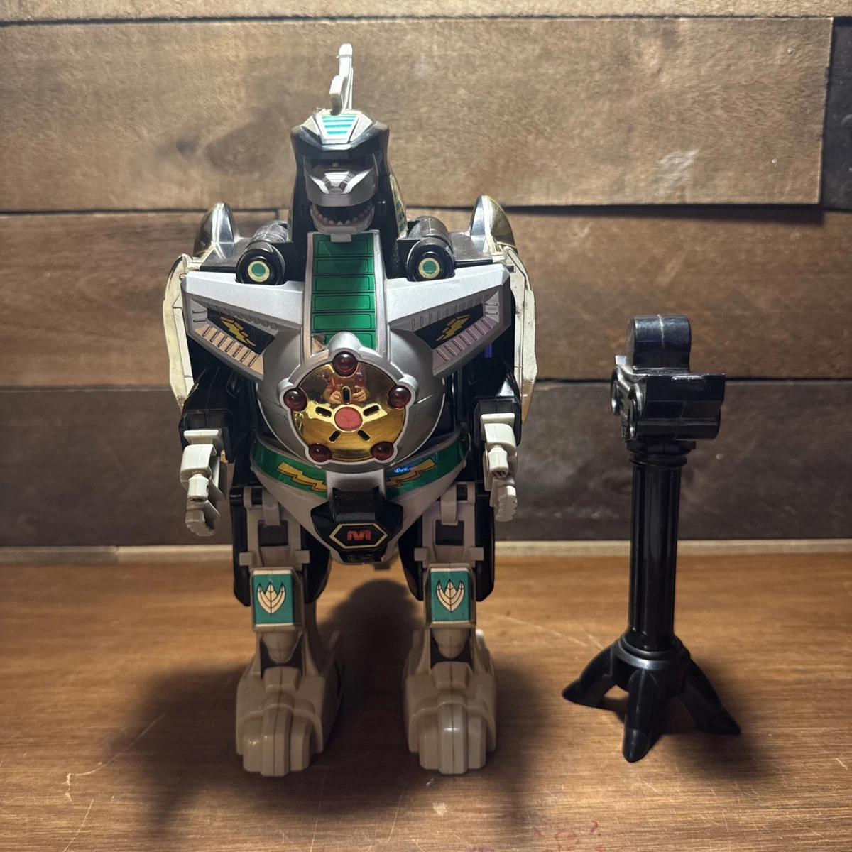 Preços baixos em Boneco de ação Power Rangers Bandai Acessórios e