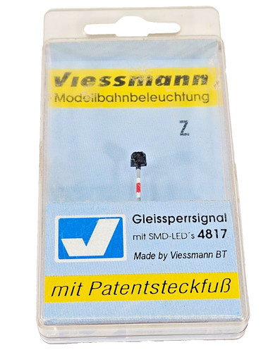 Paquete blister señal de bloqueo de vías escala Z Viessmann modelo 4817 SMD-LED luz señal. | Zustand: Used