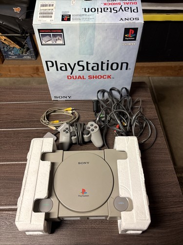 Sony PlayStation 1 Console - Grise - Complète Avec Jeu Namcom Museum Vol. 3 711719600008
