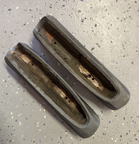 1968-1977 Ford Bronco Rear Arm Rests Original Black Set - Picture 5 of 5