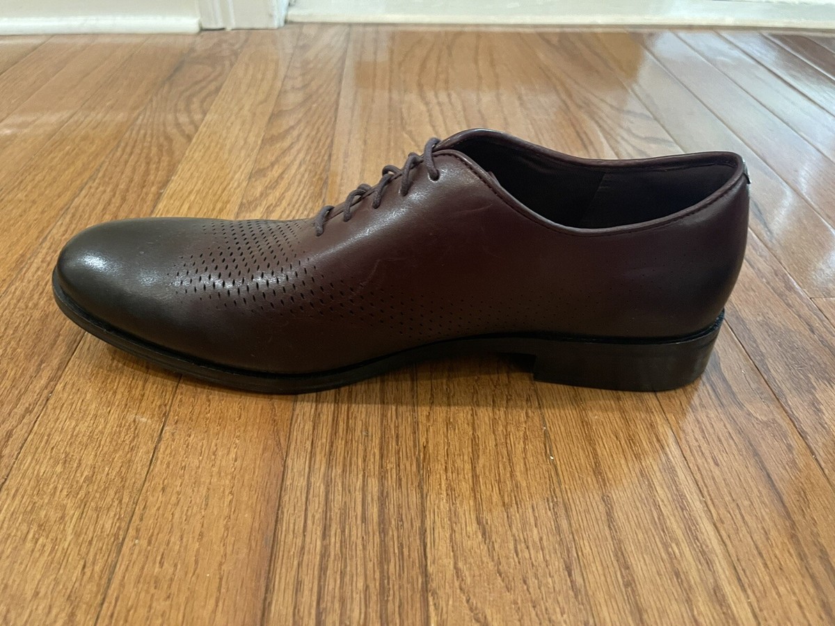 Cole Haan Men display picture 1