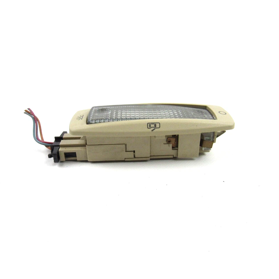 98-05 VW Passat Beetle ~ 99-05 Jetta Golf ~ Luz de mapa cúpula trasera izquierda ~ 3B0947291 Foto 2 de 4