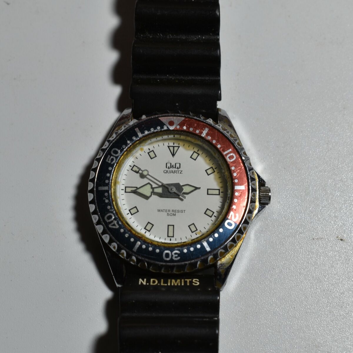Vintage Q&Q Watch Quartz Collectible Water Resist 50M Japan Vintage Q&Q Watch Quartz Collectible Water Resist 50M Japan
