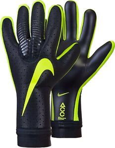 nike goalkeeper gloves mercurial