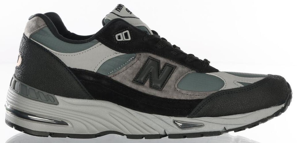 New Balance 991 Made in England Urban Winter Pack Black Men\'s Size 8.5 M991WTR New Balance 991 Urban Winter Black Turbulence M991WTR Men main image 4