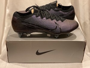 Nike Jr. Mercurial Vapor 13 Academy IC Younger Older Kids