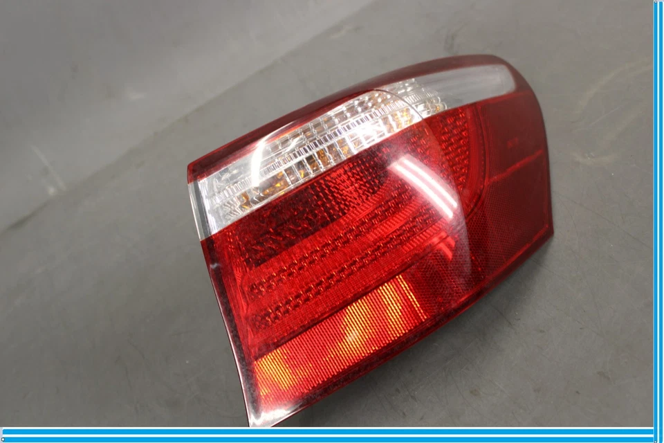 07-09 Lexus LS460 Rear Right Passenger Side Outer Taillight Tail Light Lamp Oem - Image 3 of 4
