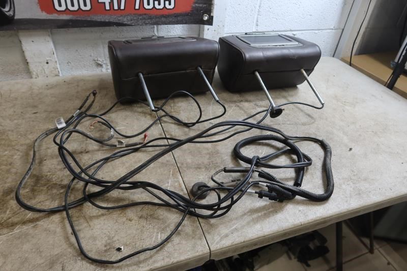 20082014 Cadillac Escalade Platinum OEM Front Seat Headrests Monitors