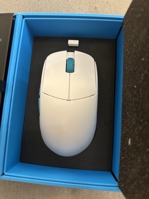 Lamzu Atlantis OG Gaming Mouse