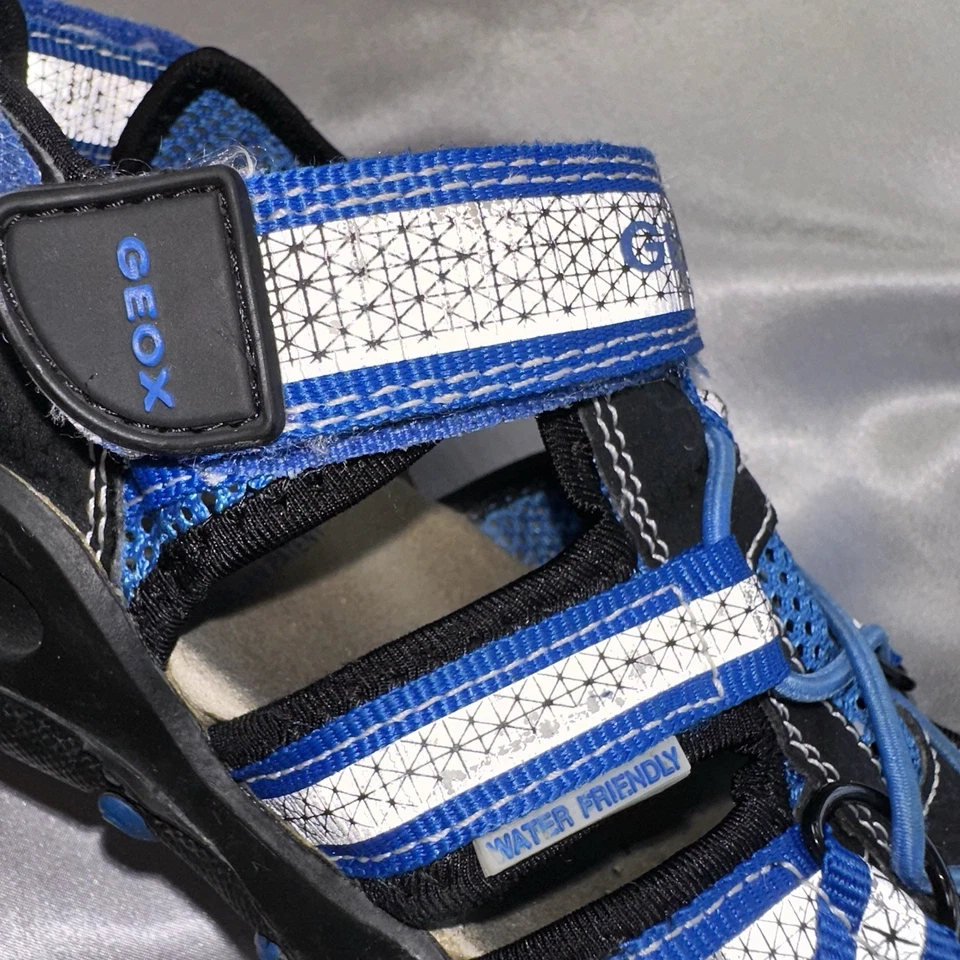 Sandalias GEOX Respira Big Kids exteriores negras azules niños talla 3,5 (US) 35 (EU)* Foto 3 de 4