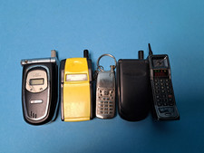 5 X FEUERZEUG IN HANDYFORM