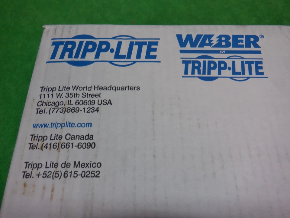 Tripp Lite PDU1220T Rackmount Power Distribution 1U 12 Outlet PDU 15ft cord NEW - Image 4 of 4